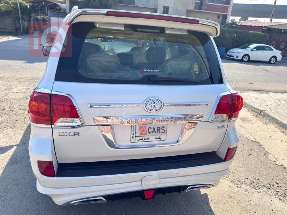 تويوتا لاندكروزر